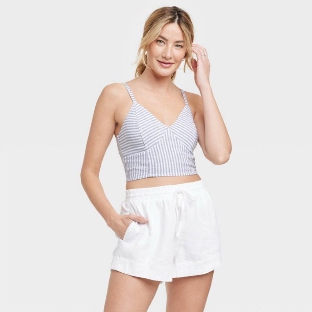 Universal Thread Tops Universal‎ Thread Striped Linen Crop Tank Blue & White